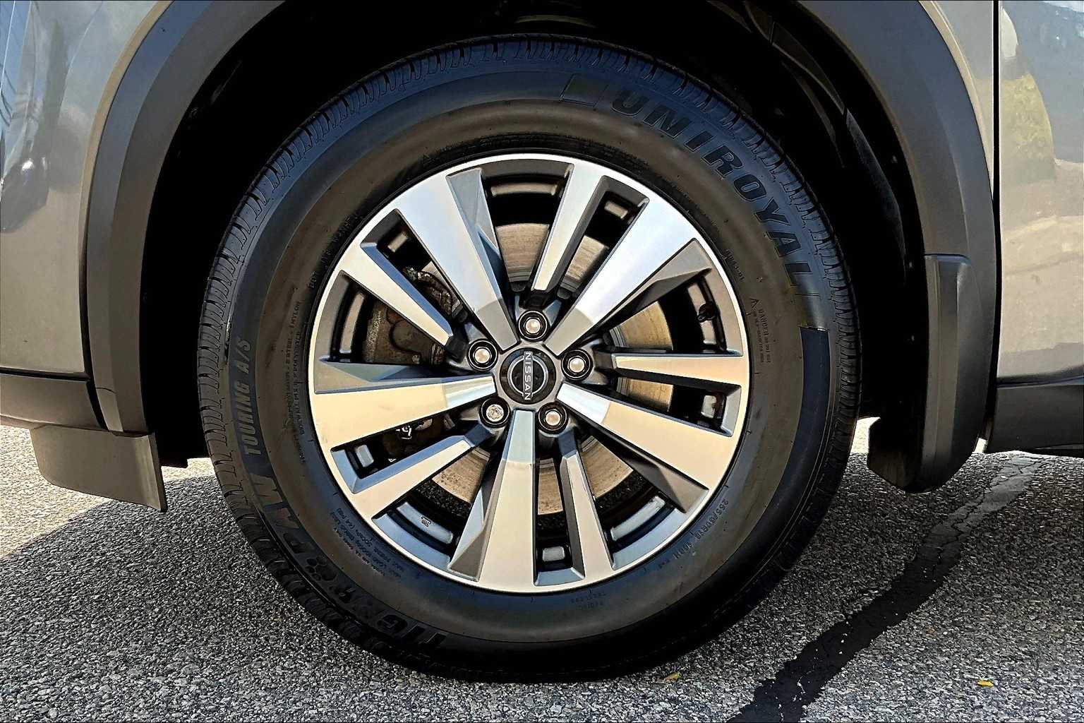 2022 Nissan Pathfinder SL - Photo 7