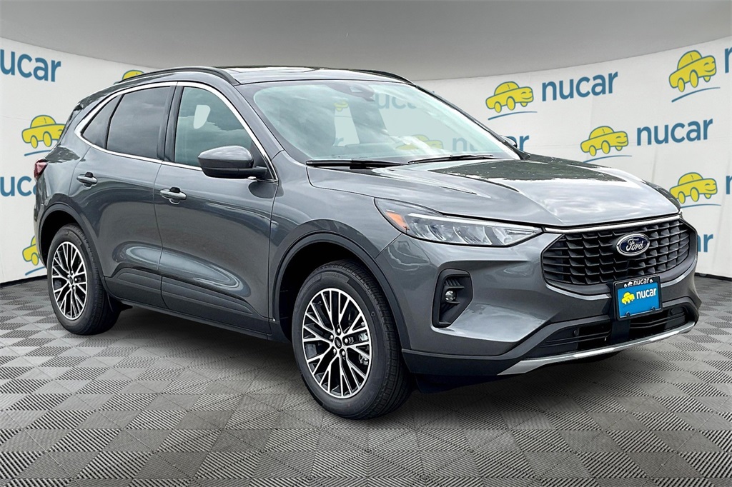 2025 Ford Escape Plug-In Hybrid Base