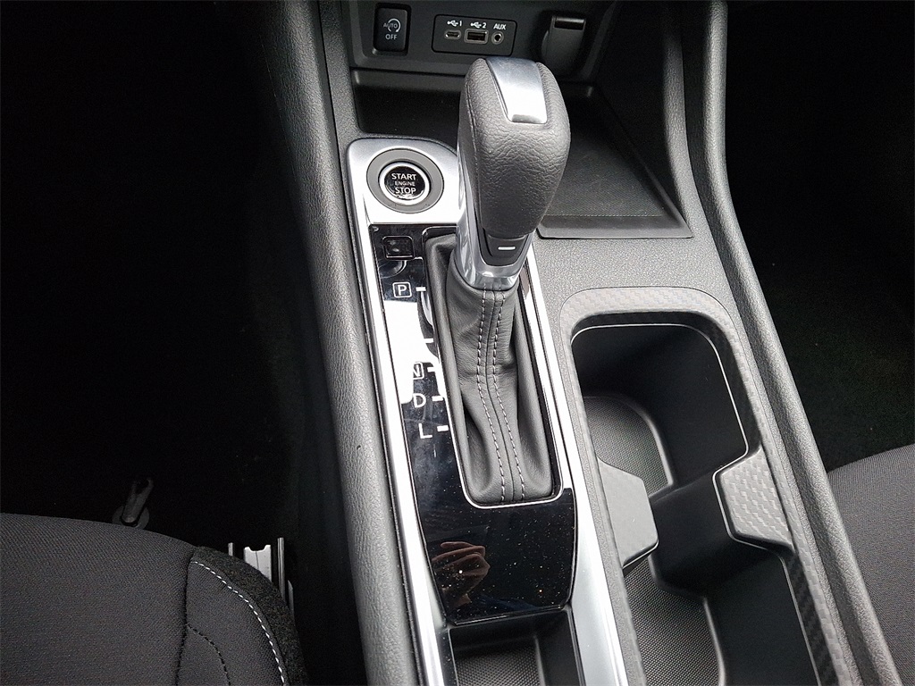 2025 Nissan Sentra SV - Photo 10