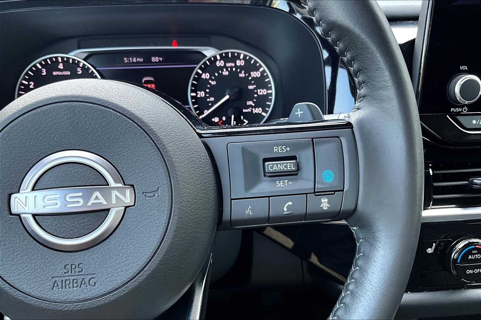 2023 Nissan Pathfinder SV - Photo 24