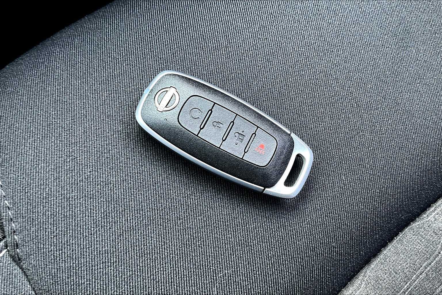 2023 Nissan Pathfinder SV - Photo 30