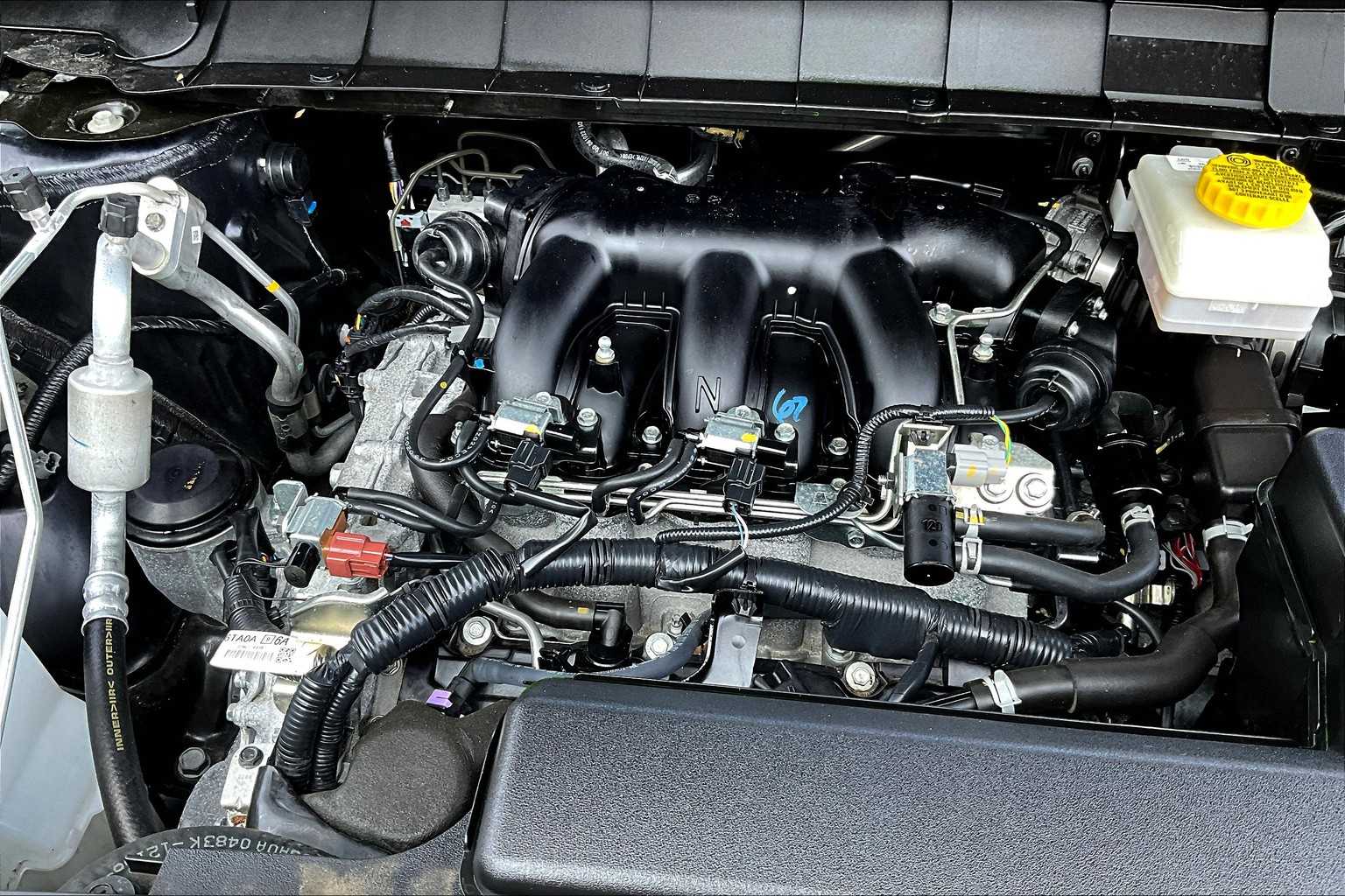 2023 Nissan Pathfinder SV - Photo 34