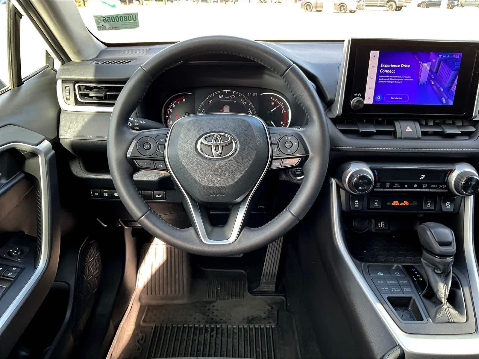 2023 Toyota RAV4 XLE - Photo 17