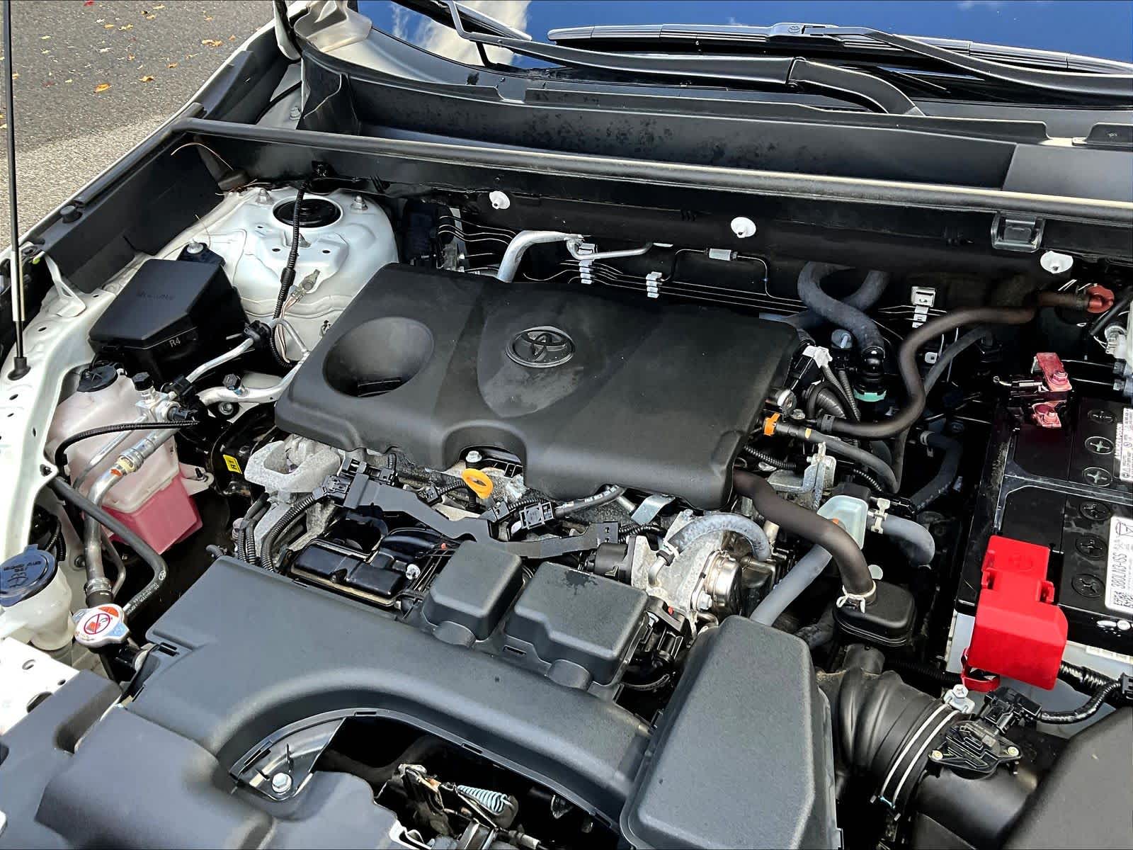 2023 Toyota RAV4 XLE - Photo 35