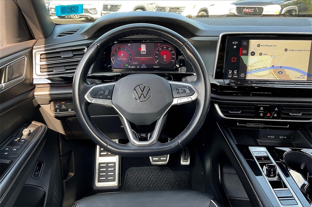 2024 Volkswagen Atlas Cross Sport 2.0T SEL Premium R-Line - Photo 16