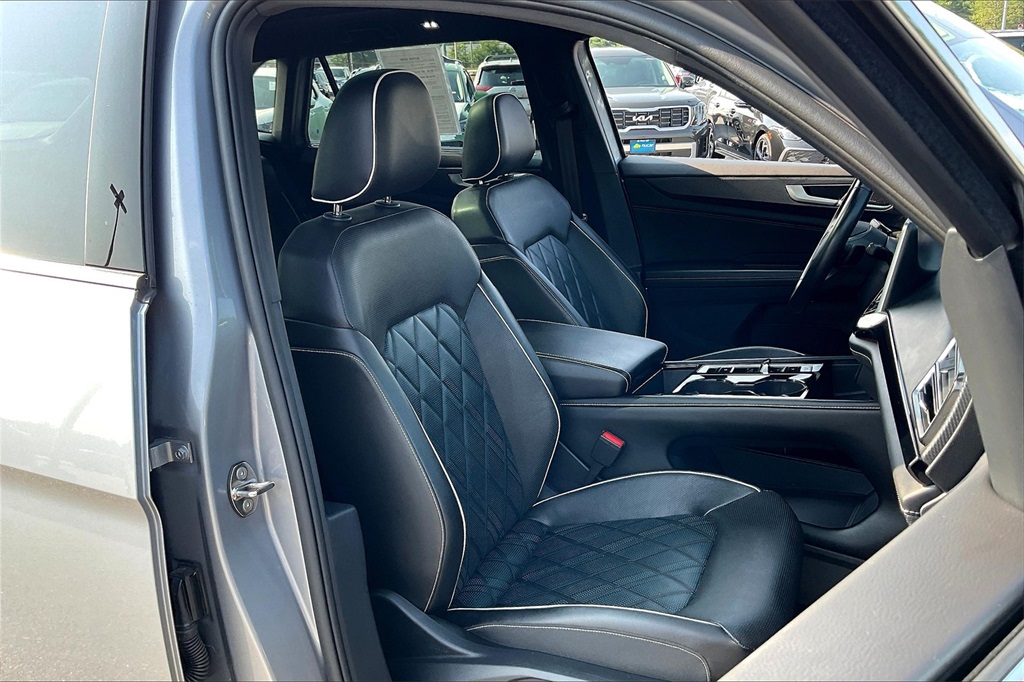 2024 Volkswagen Atlas Cross Sport 2.0T SEL Premium R-Line - Photo 10