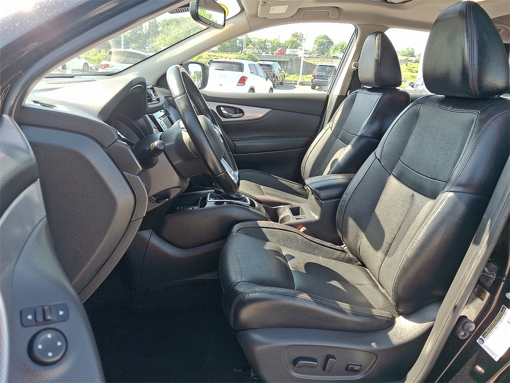 2020 Nissan Rogue Sport SL - Photo 13