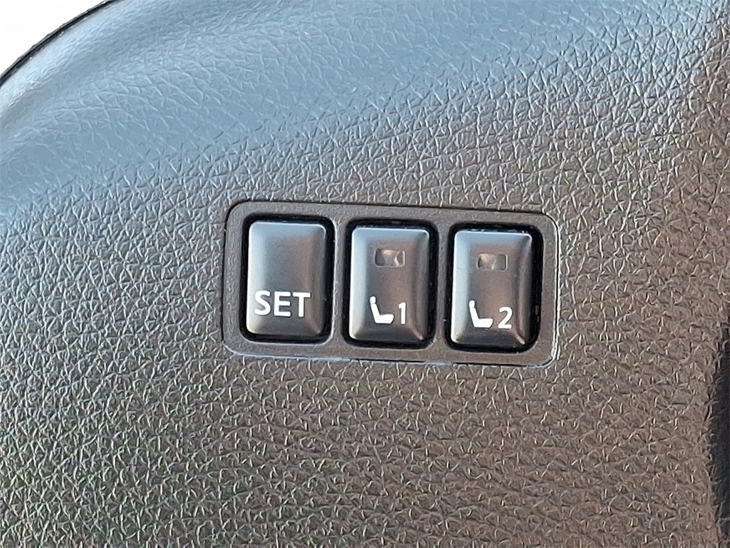 2020 Nissan Rogue Sport SL - Photo 24