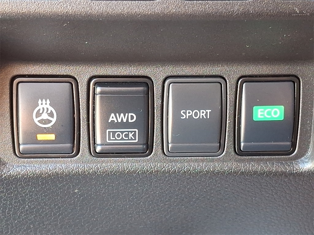 2020 Nissan Rogue Sport SL - Photo 26