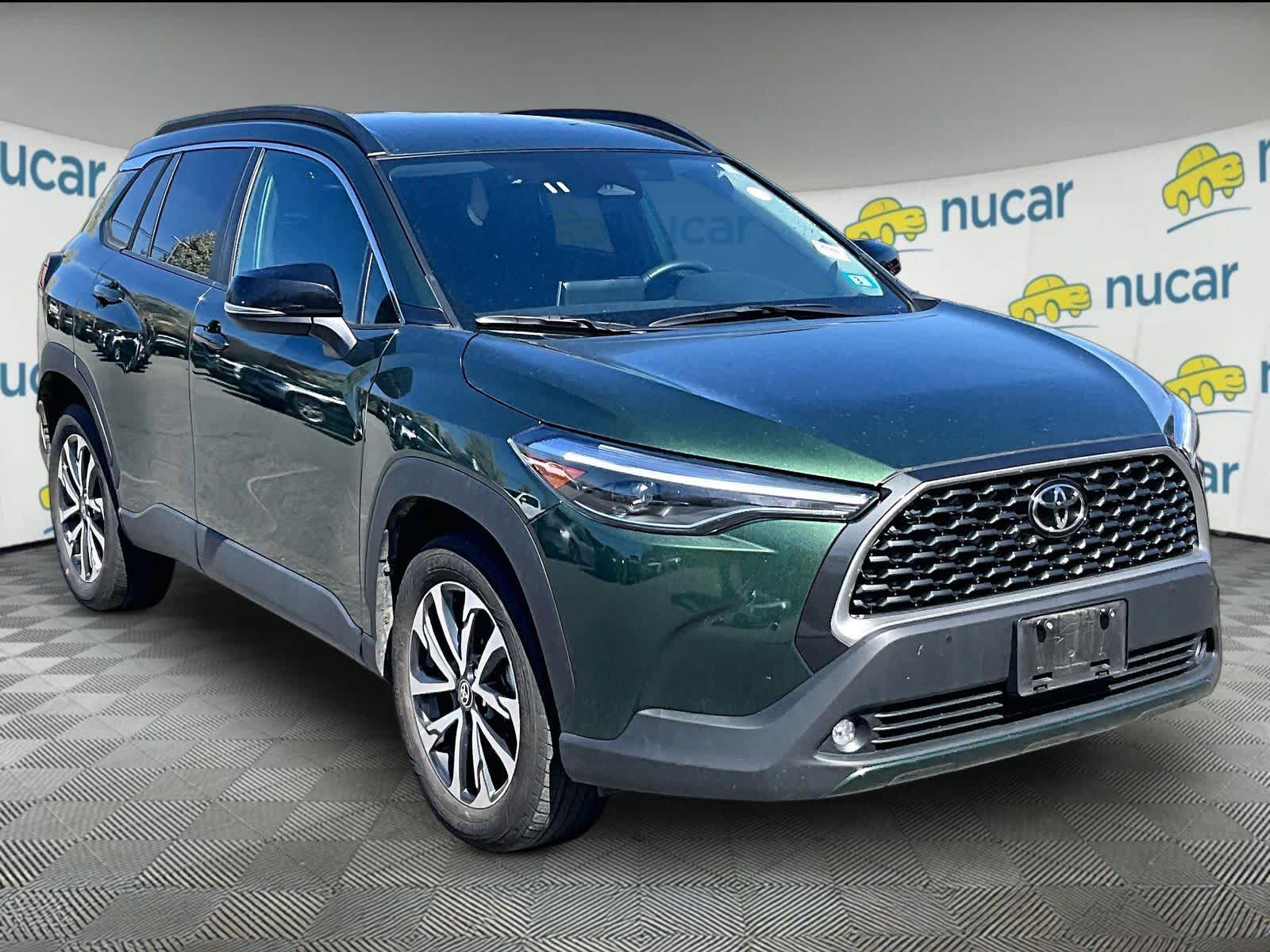 2025 Toyota Corolla Cross XLE