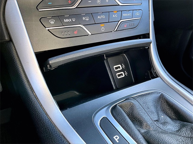 2018 Ford Edge SEL - Photo 28