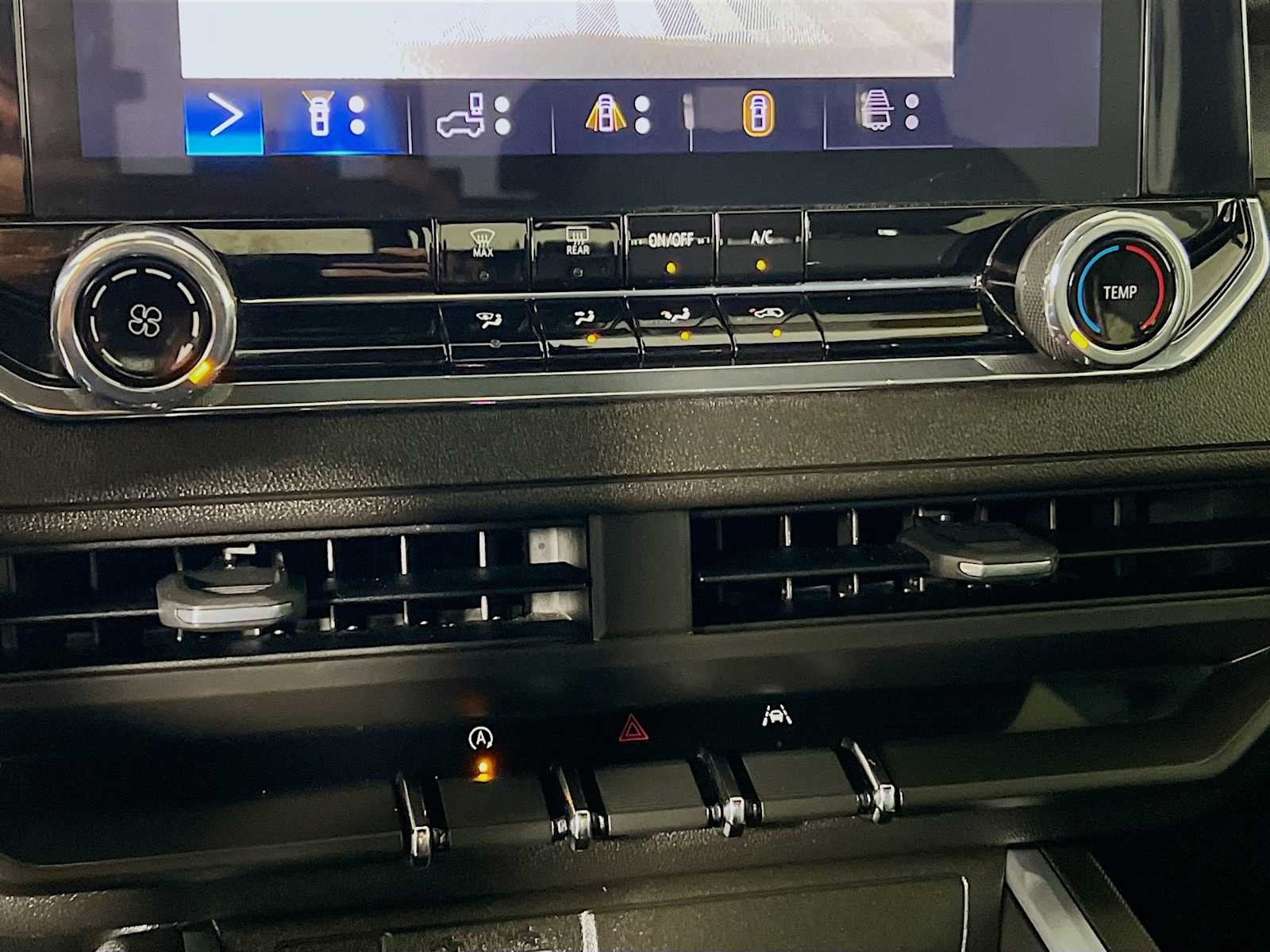 2023 Chevrolet Colorado 4WD Trail Boss - Photo 16