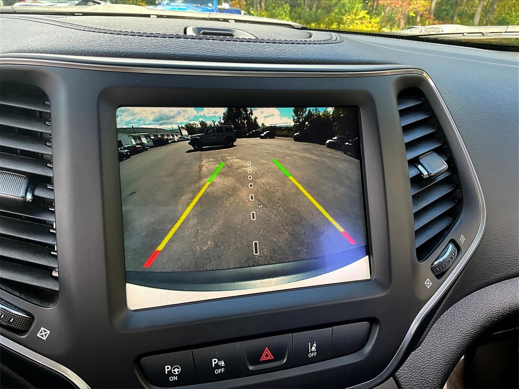 2023 Jeep Cherokee Altitude - Photo 15