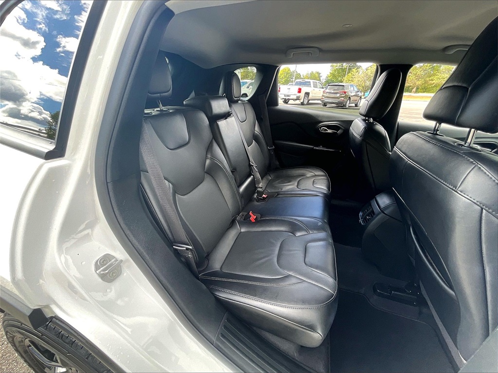 2023 Jeep Cherokee Altitude - Photo 18