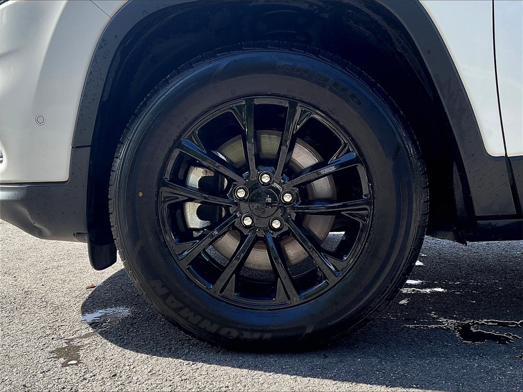 2023 Jeep Cherokee Altitude - Photo 21