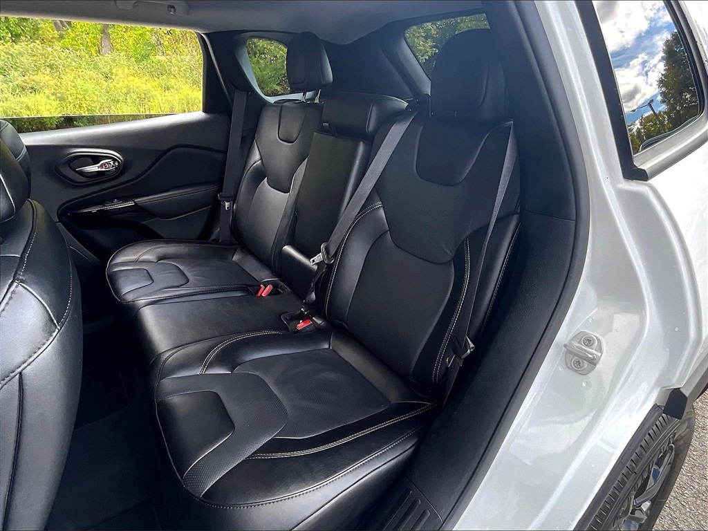 2023 Jeep Cherokee Altitude - Photo 24