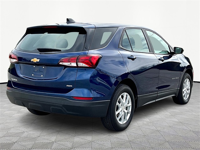 2022 Chevrolet Equinox LS - Photo 6
