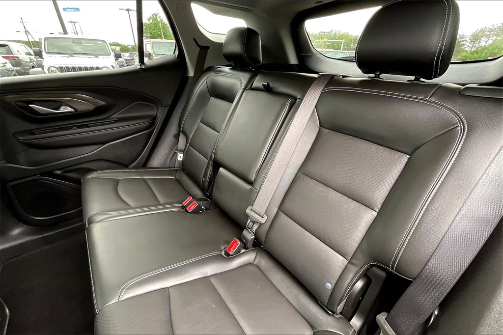 2022 GMC Terrain SLT - Photo 14