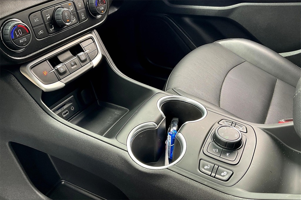 2022 GMC Terrain SLT - Photo 19