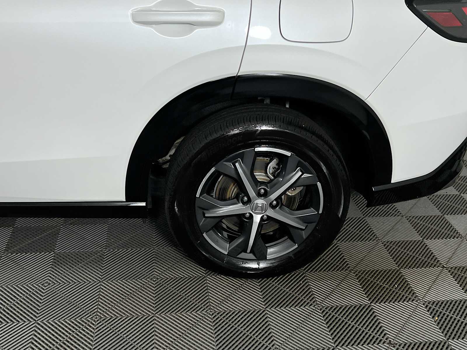 2023 Honda HR-V EX-L - Photo 31