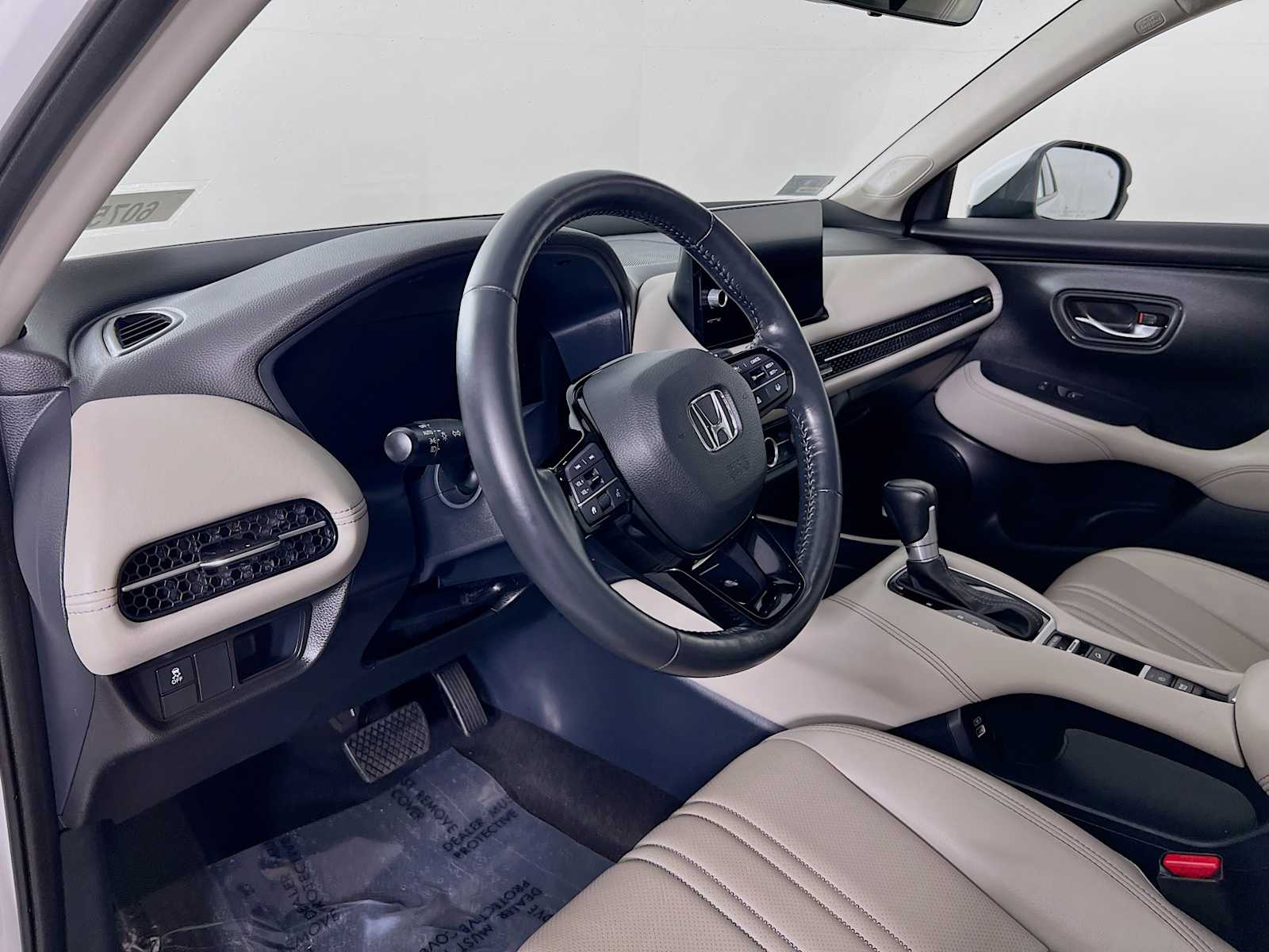 2023 Honda HR-V EX-L - Photo 9