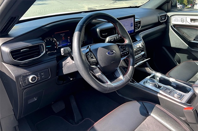 2022 Ford Explorer ST-Line - Photo 14