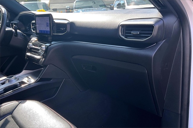 2022 Ford Explorer ST-Line - Photo 17