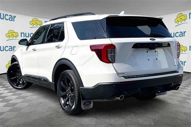 2022 Ford Explorer ST-Line - Photo 2