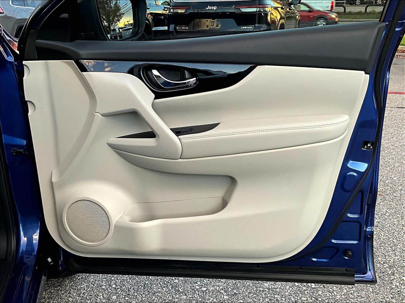 2019 Nissan Rogue Sport SV - Photo 12