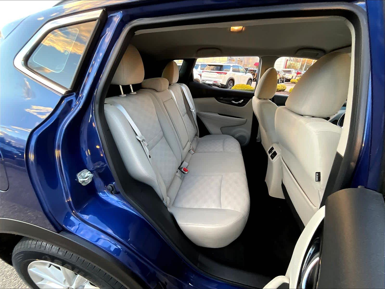 2019 Nissan Rogue Sport SV - Photo 16