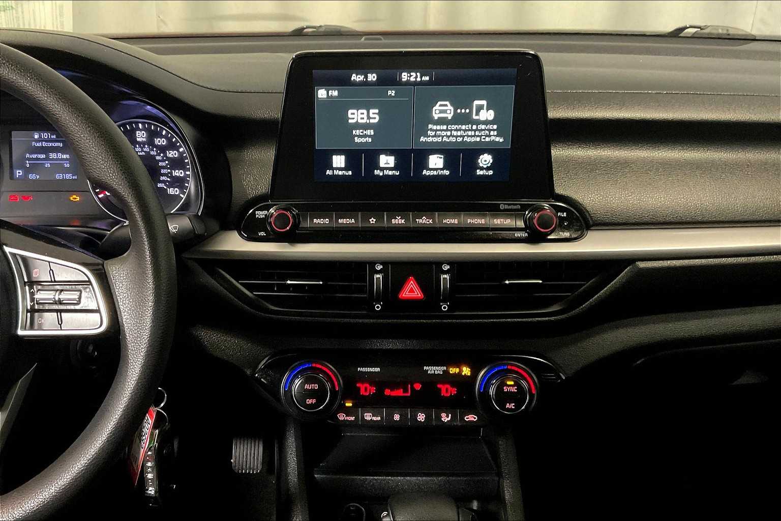 2019 Kia Forte LXS - Photo 18