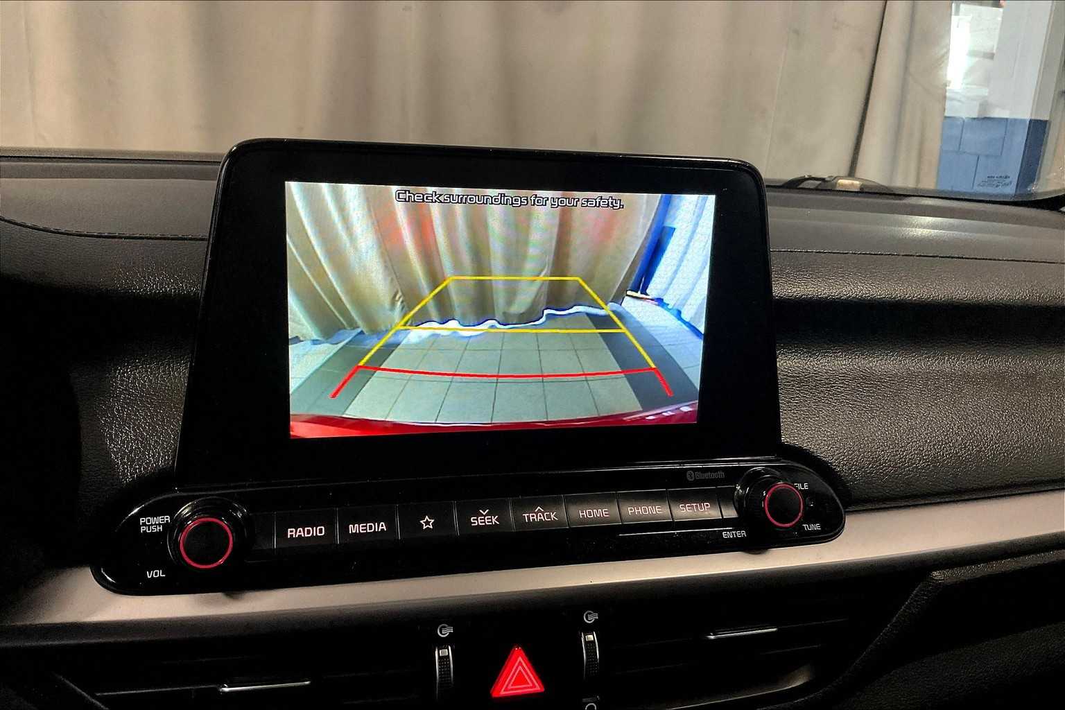 2019 Kia Forte LXS - Photo 19