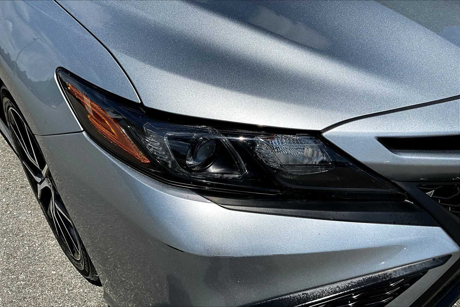 2023 Toyota Camry SE - Photo 32