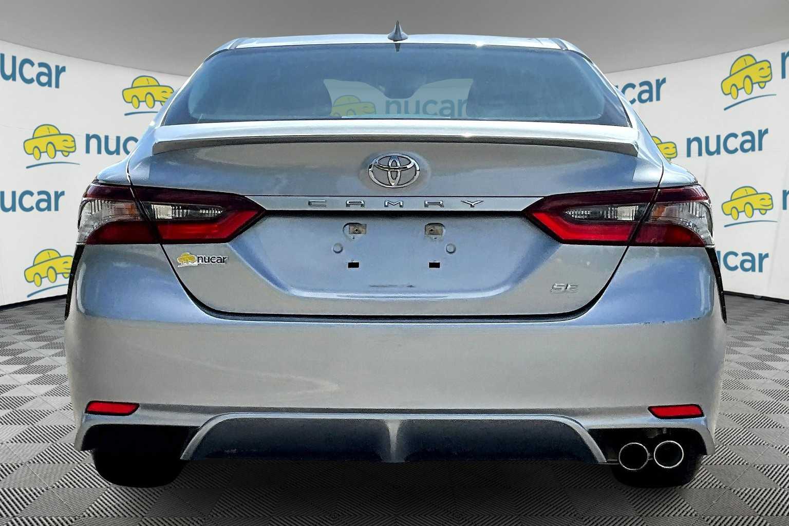 2023 Toyota Camry SE - Photo 5