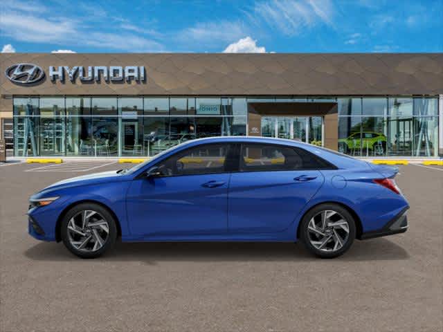 2025 Hyundai Elantra SEL Sport - Photo 3