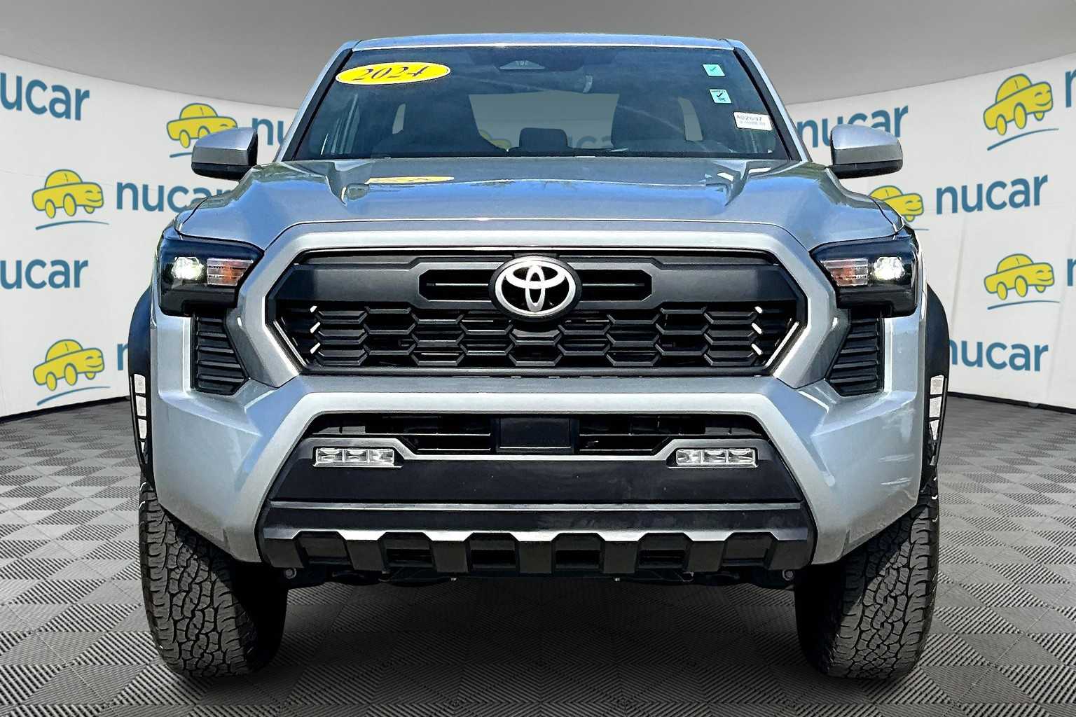 2024 Toyota Tacoma TRD Off Road - Photo 2