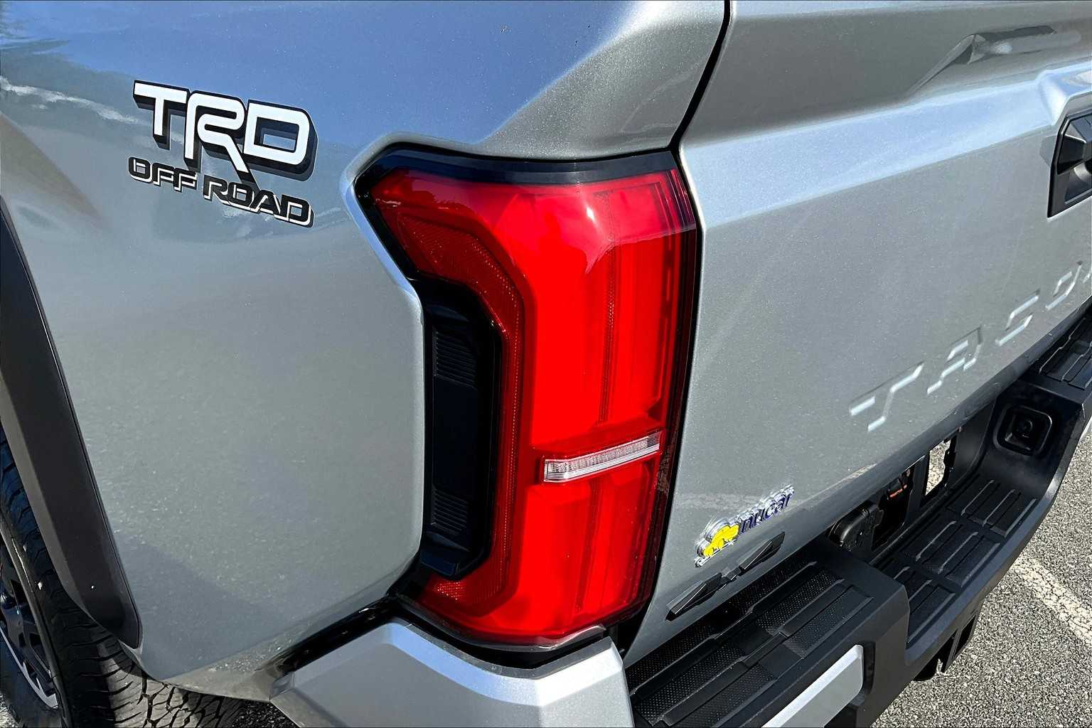 2024 Toyota Tacoma TRD Off Road - Photo 35