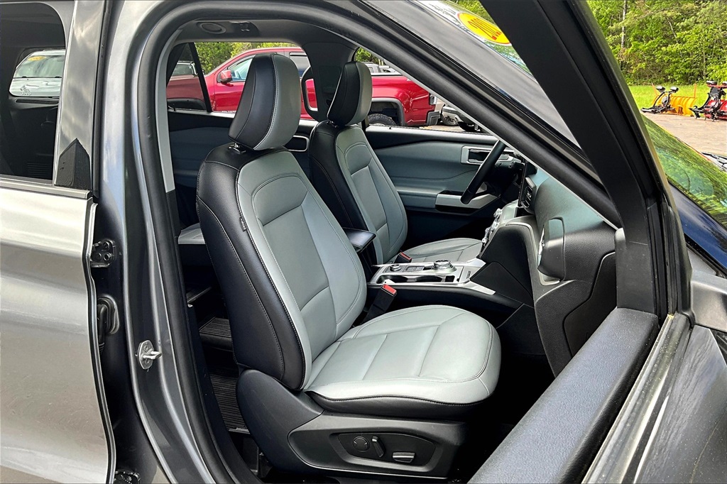 2021 Ford Explorer XLT - Photo 11