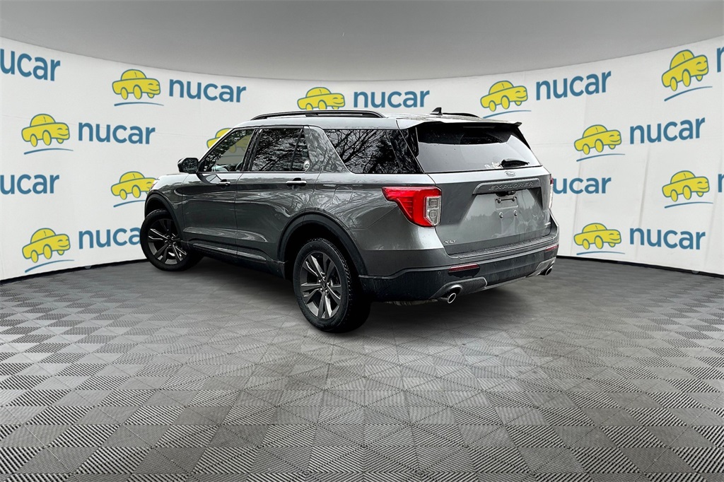 2021 Ford Explorer XLT - Photo 3