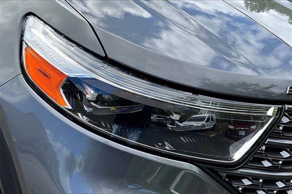 2021 Ford Explorer XLT - Photo 33