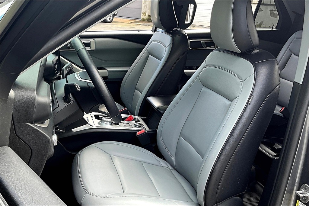 2021 Ford Explorer XLT - Photo 10