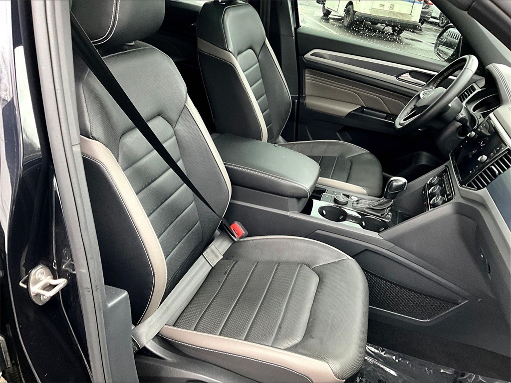 2021 Volkswagen Atlas Cross Sport 3.6L V6 SEL - Photo 11