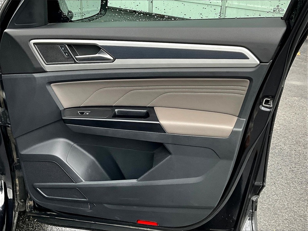 2021 Volkswagen Atlas Cross Sport 3.6L V6 SEL - Photo 12