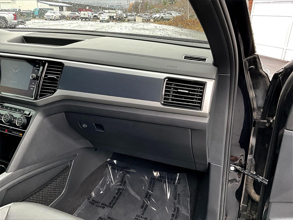 2021 Volkswagen Atlas Cross Sport 3.6L V6 SEL - Photo 13