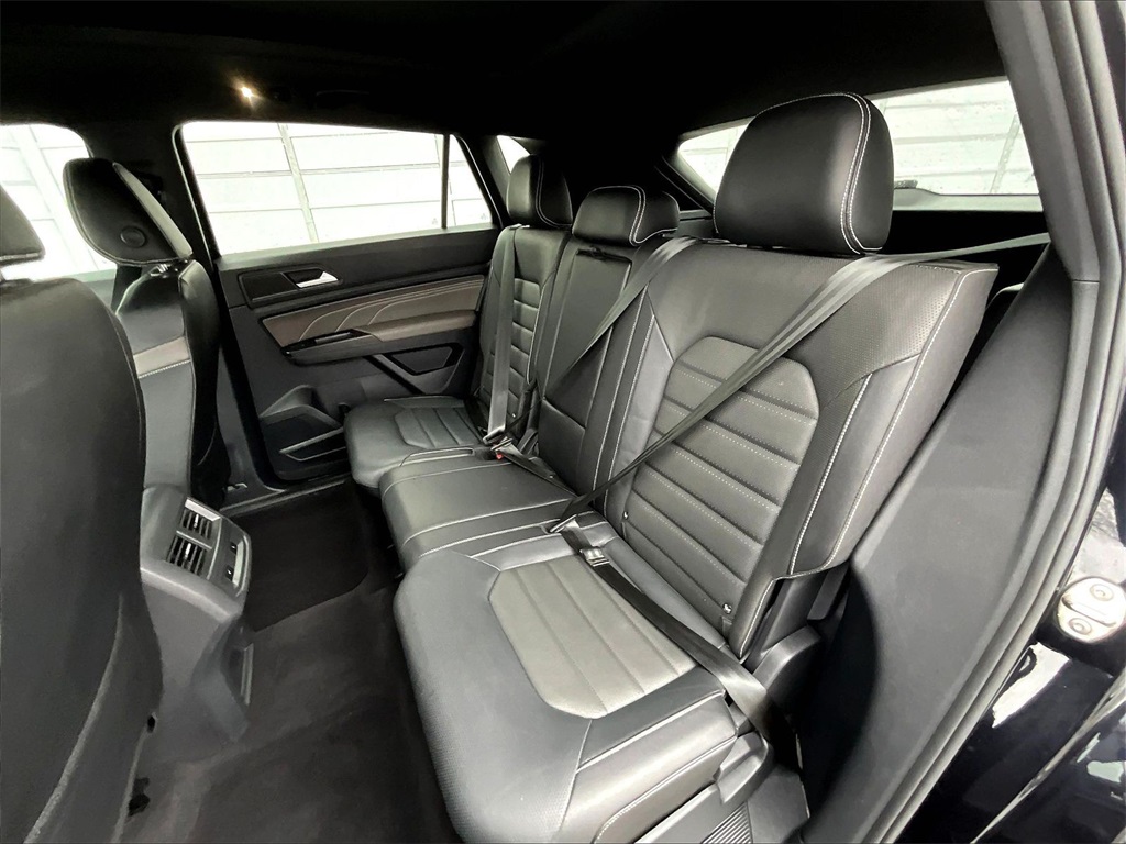 2021 Volkswagen Atlas Cross Sport 3.6L V6 SEL - Photo 15