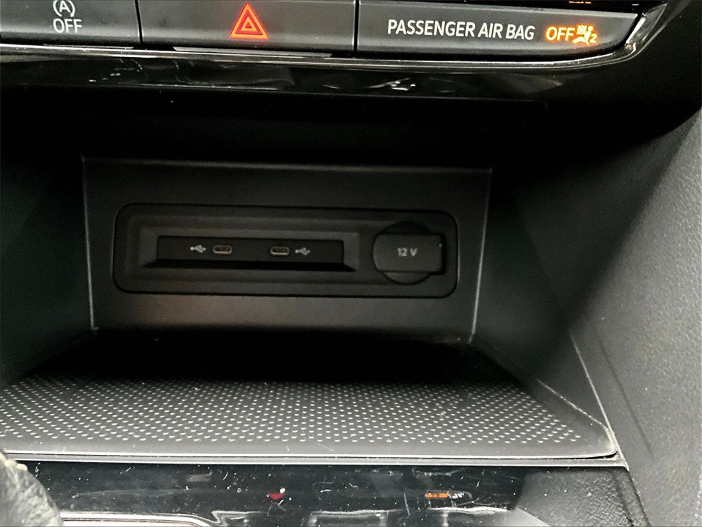 2021 Volkswagen Atlas Cross Sport 3.6L V6 SEL - Photo 27