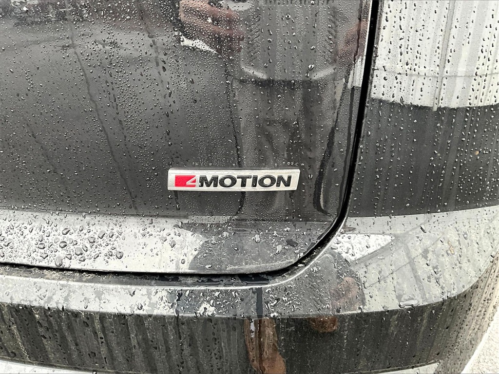 2021 Volkswagen Atlas Cross Sport 3.6L V6 SEL - Photo 29