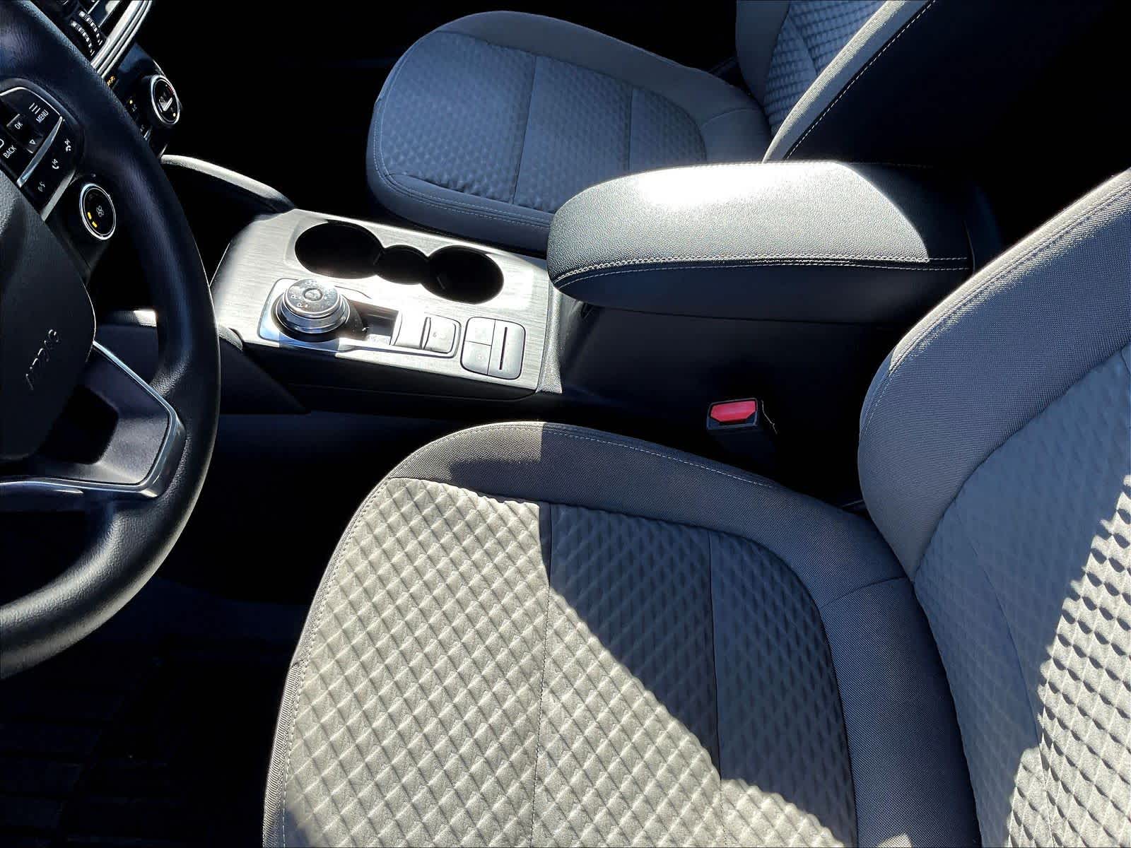 2020 Ford Escape SE - Photo 20