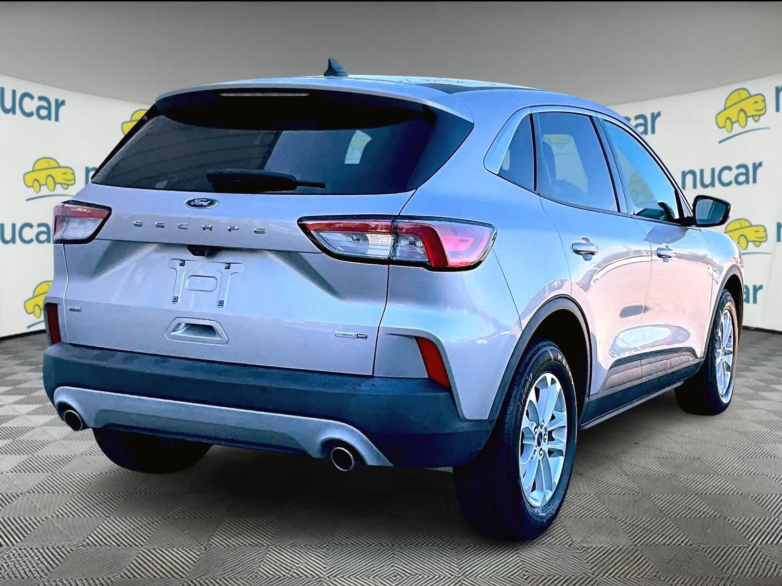 2020 Ford Escape SE - Photo 6
