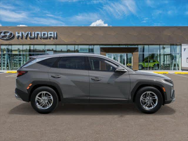 2025 Hyundai Tucson SE - Photo 7